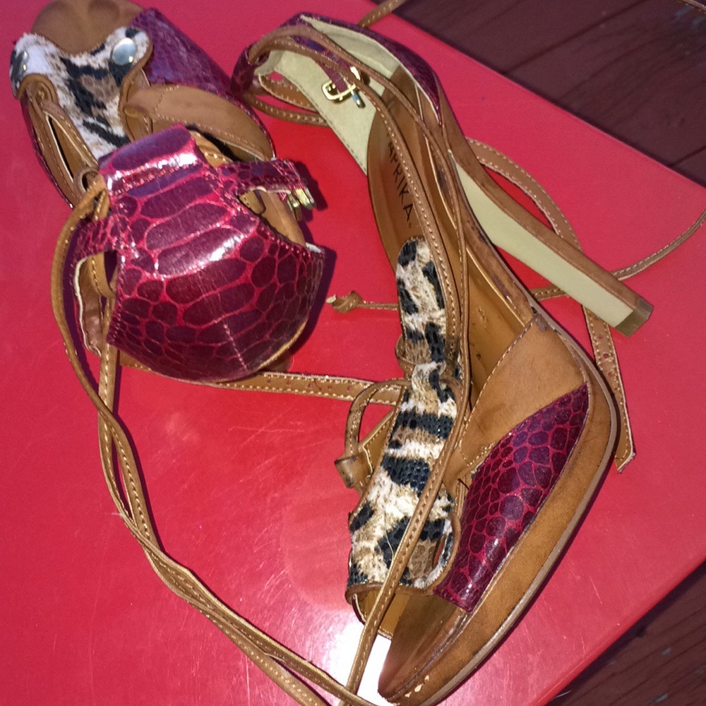 Wicked in faux leather & snakeskin